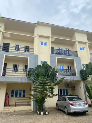 4bdrm Townhouse / Terrace in Life Camp for rent