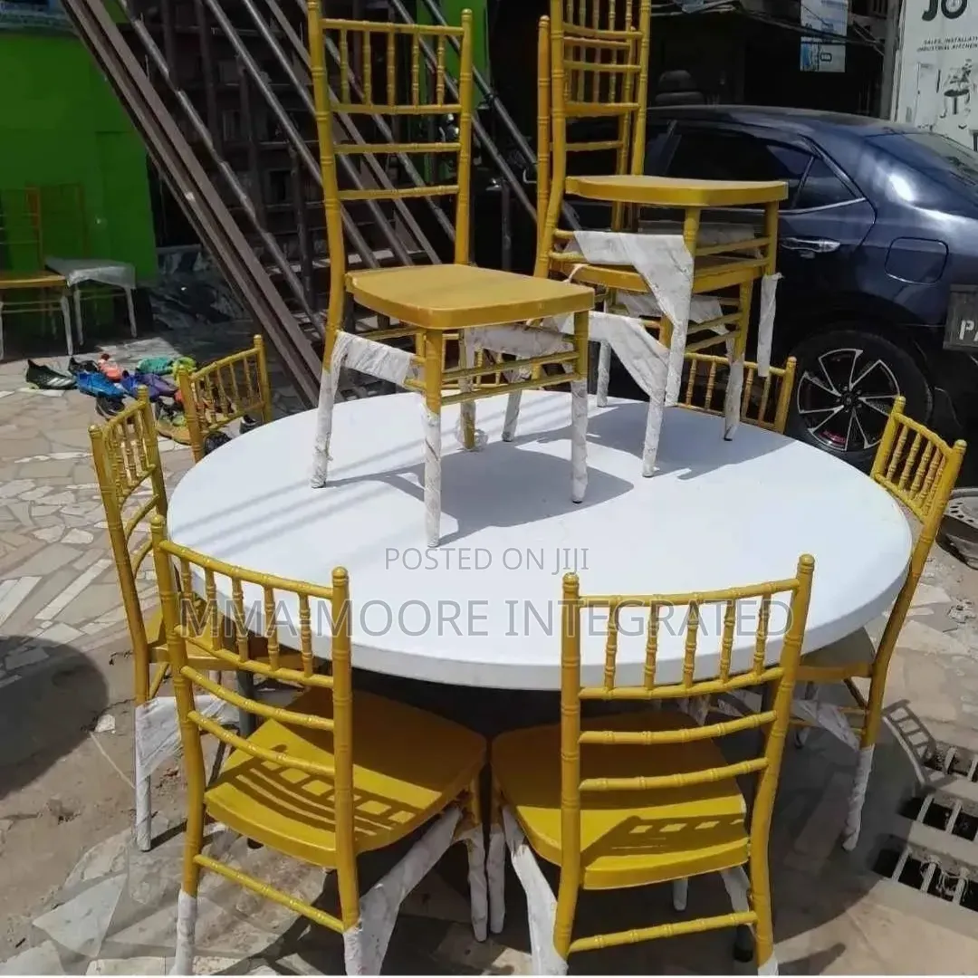 Chiavari/ Tiffany Chairs
