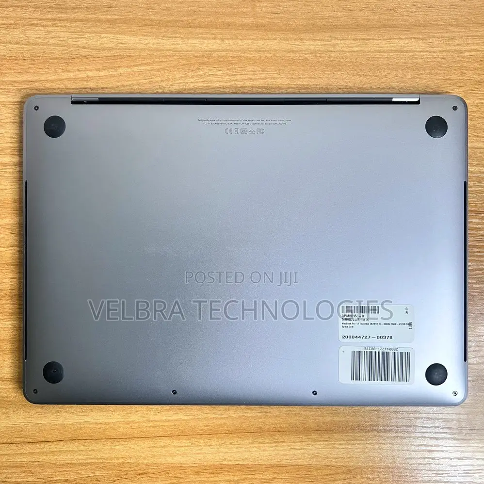 Laptop Apple MacBook Pro 2018 16GB Intel Core i7 SSD 512GB