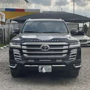 Toyota Land Cruiser 2011 Black