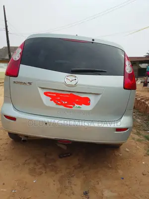 Mazda 5 2.0 Exclusive 2005 Green
