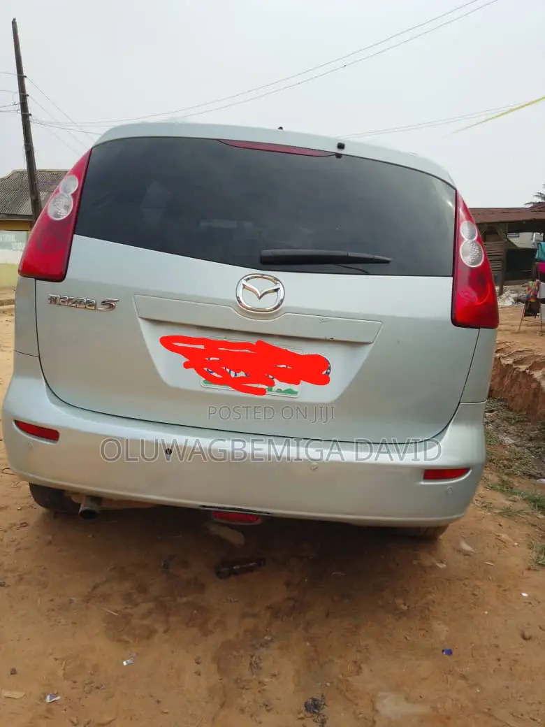 Mazda 5 2.0 Exclusive 2005 Green
