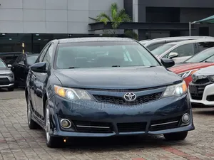 Toyota Camry 2014 Blue