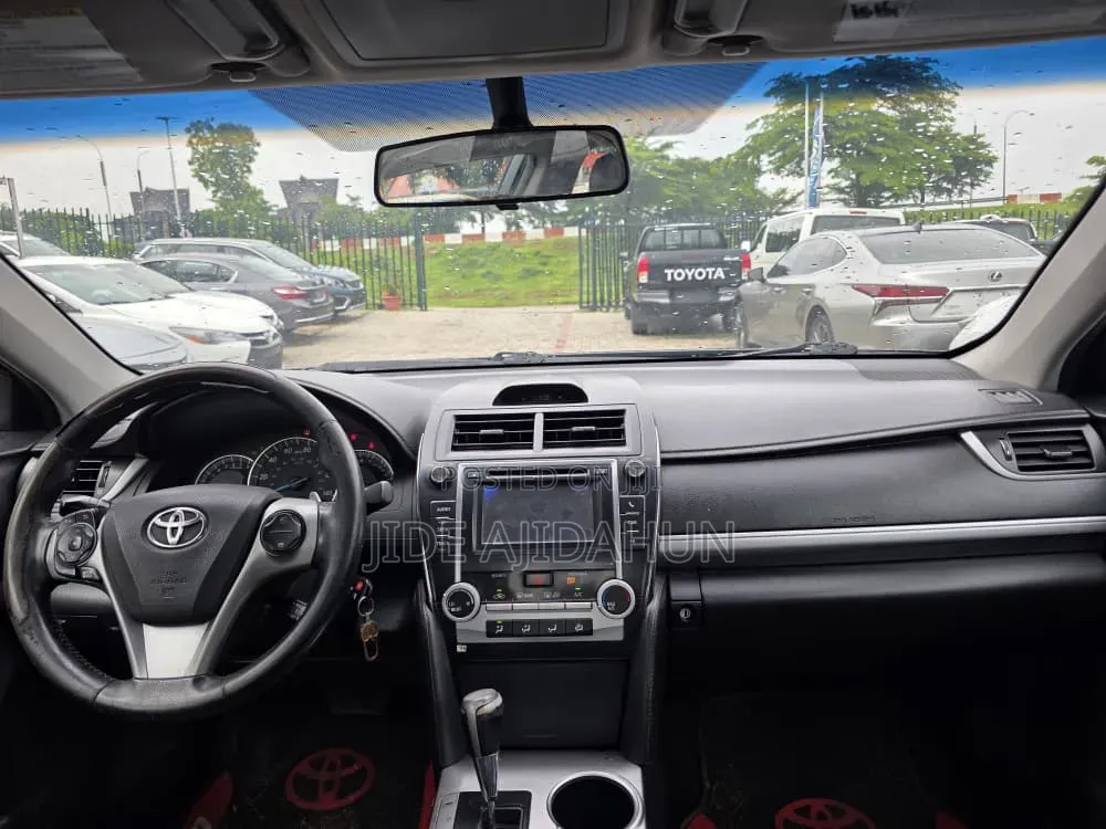 Toyota Camry 2014 Blue