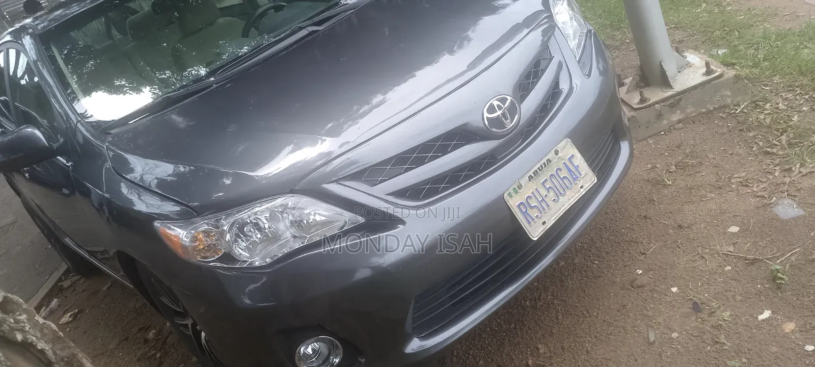Toyota Corolla 2012 Gray