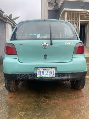 Toyota Yaris 2003