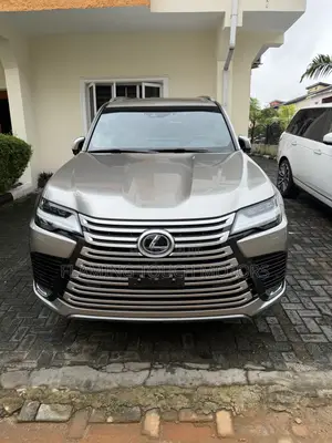 New Lexus LX 600 2023 Silver