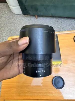 Nikon 85mm 1.8 S