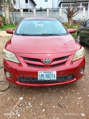 Toyota Corolla 2012 Red