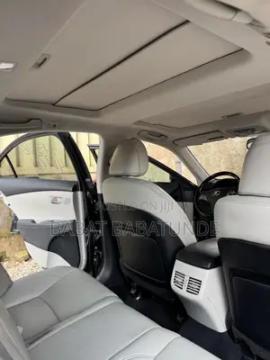 Lexus ES 2012 Gray
