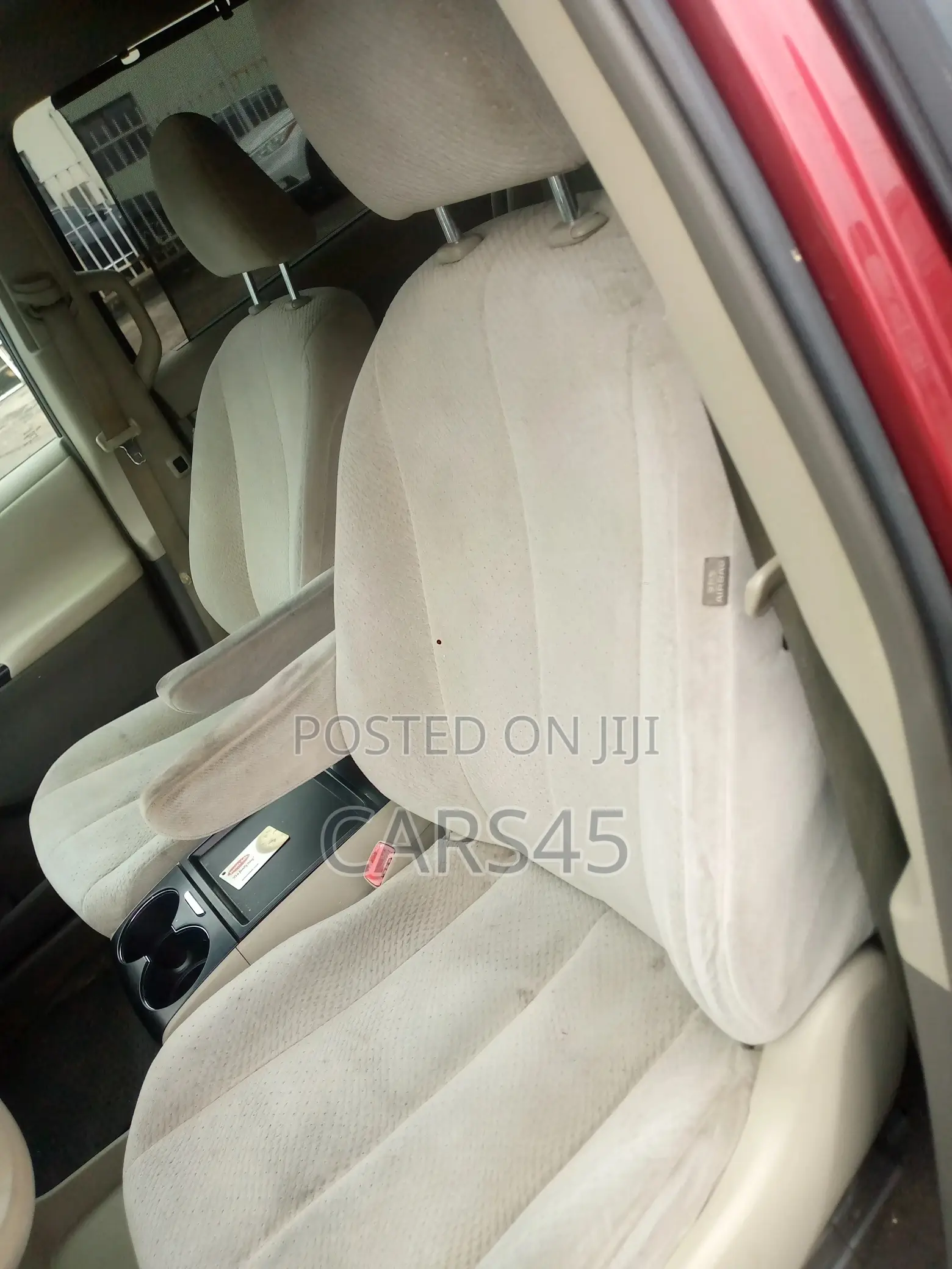 Toyota Sienna 2011 Red