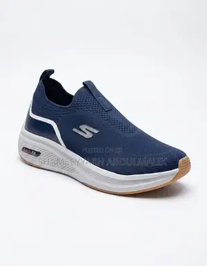 Skechers Original Quality Size 41-46 Folly Box