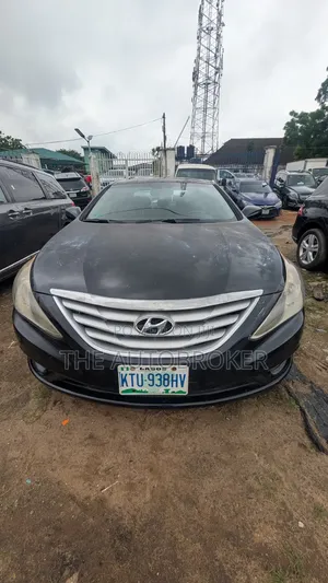 Hyundai Sonata 2011 Black