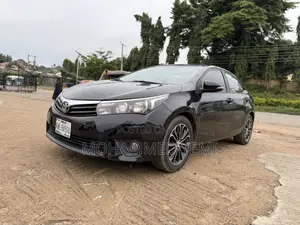 Toyota Corolla 2014 Black