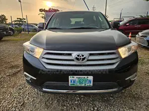 Toyota Highlander 2013 Black