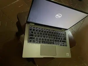 Laptop Dell Latitude 9410 8GB Intel Core i5 SSHD (Hybrid) 256GB