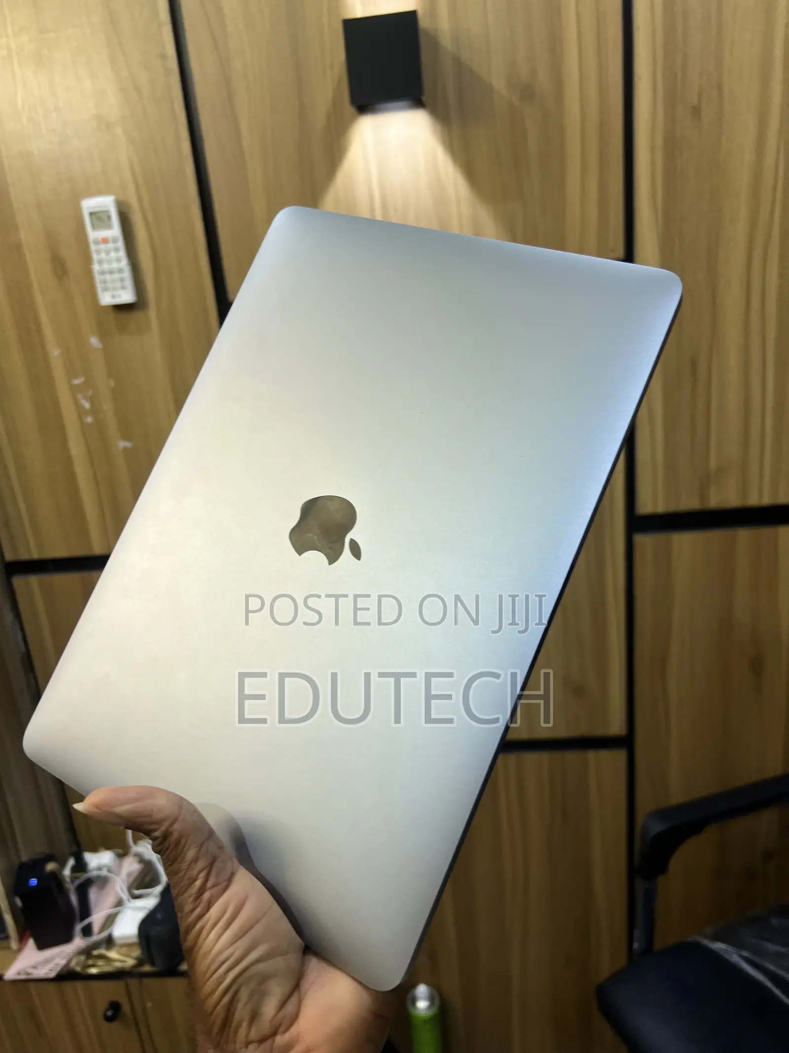 Laptop Apple MacBook Pro 2020 8GB Intel Core i5 SSD 256GB