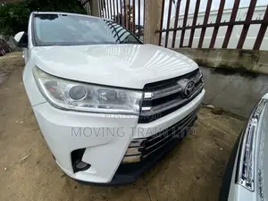 Toyota Highlander XLE 2019 White