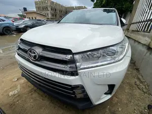 Toyota Highlander XLE 2019 White