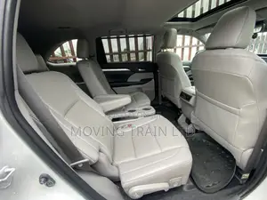 Toyota Highlander XLE 2019 White