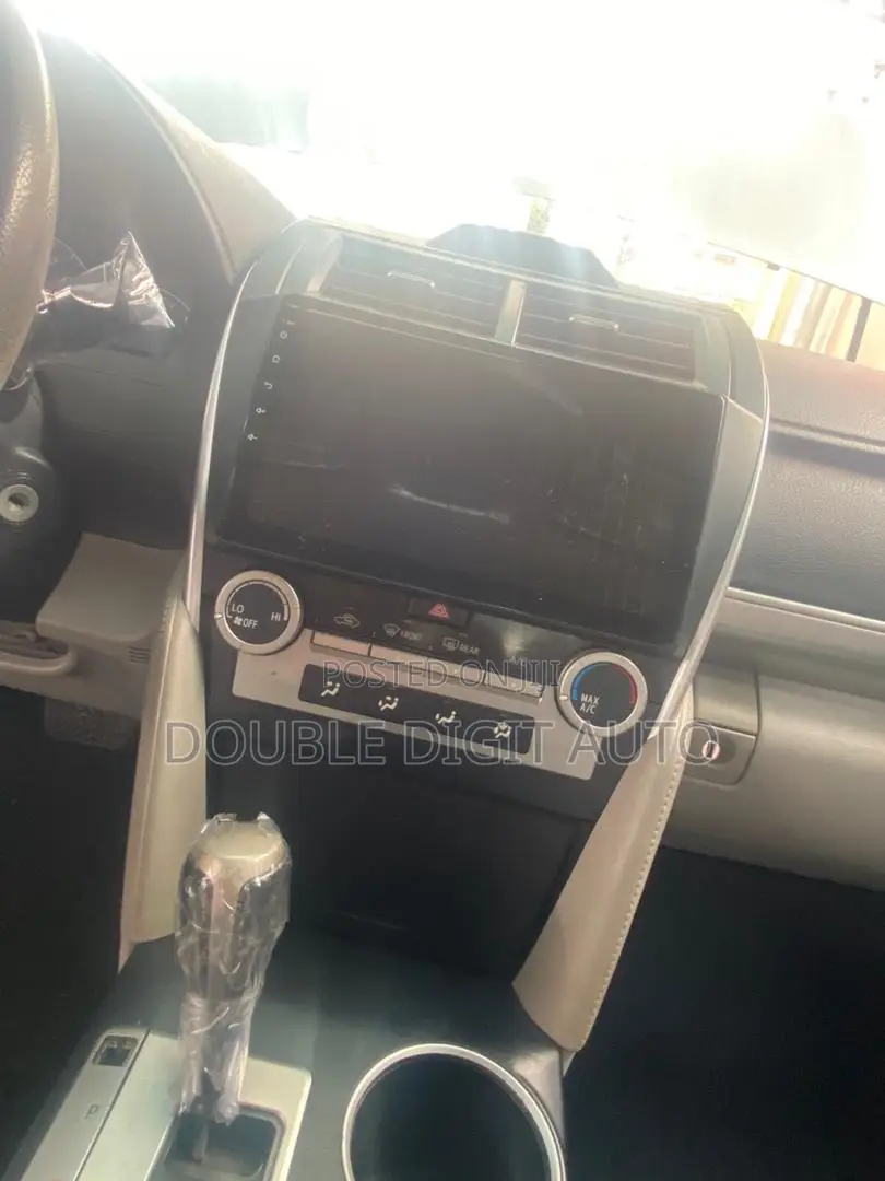 Toyota Camry 2013 Silver