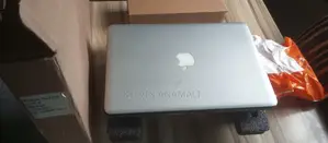 Laptop Apple MacBook Pro 2011 8GB Intel Core i5 SSD 500GB