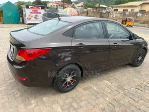 Hyundai Accent 2016 Beige