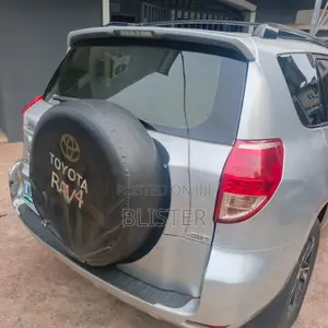 Toyota RAV4 2009 Red