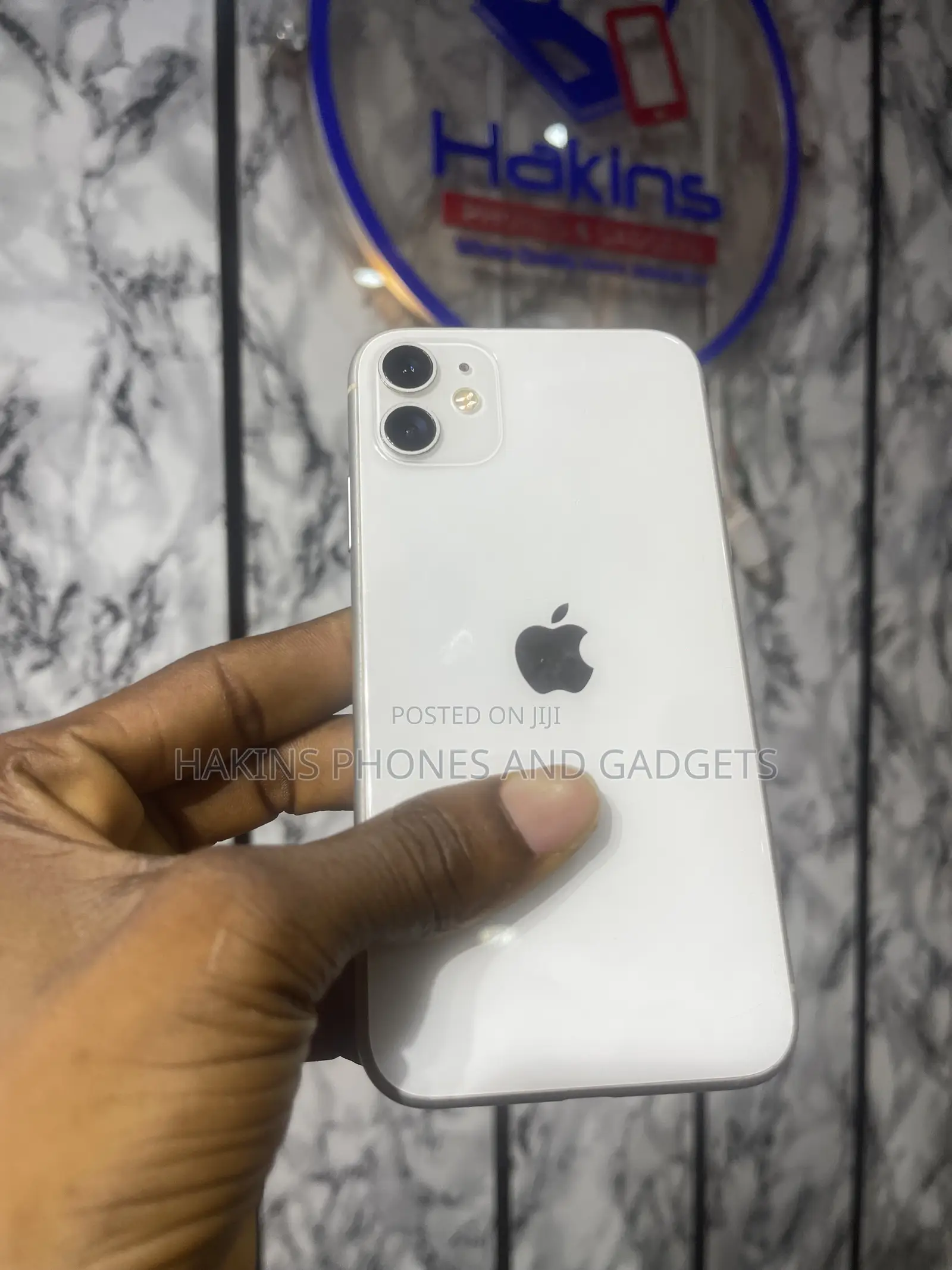 Apple iPhone 11 64 GB White