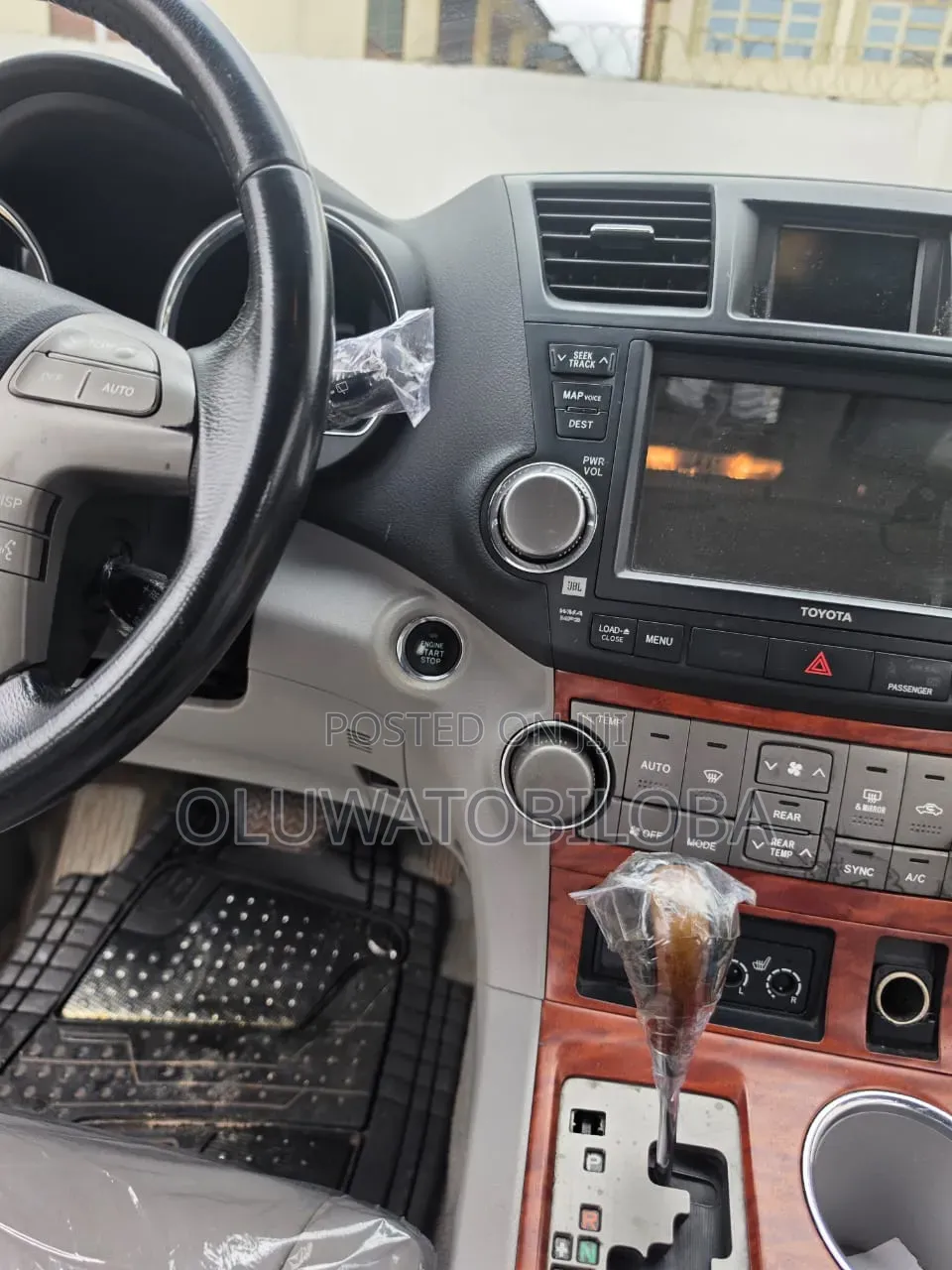 Toyota Highlander 2010 Gray