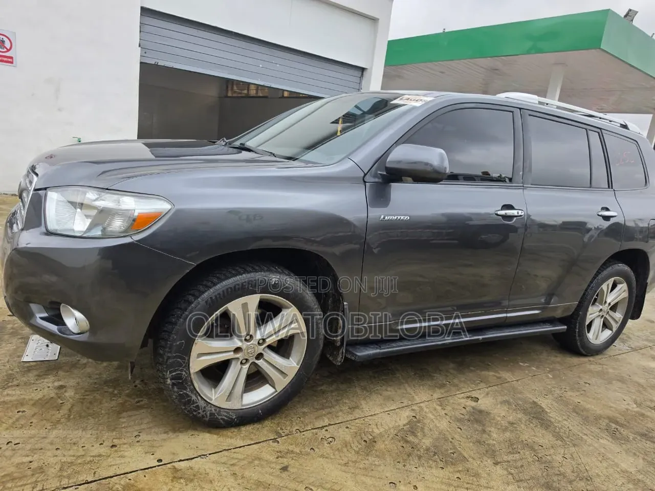 Toyota Highlander 2010 Gray