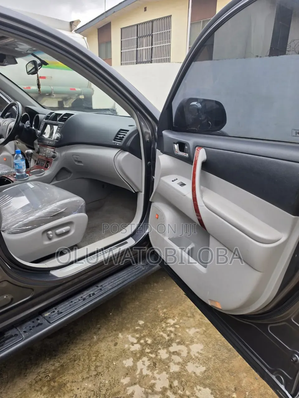 Toyota Highlander 2010 Gray