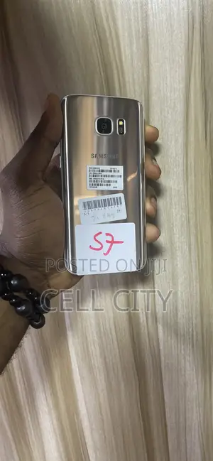 Samsung Galaxy S7 32 GB Gold