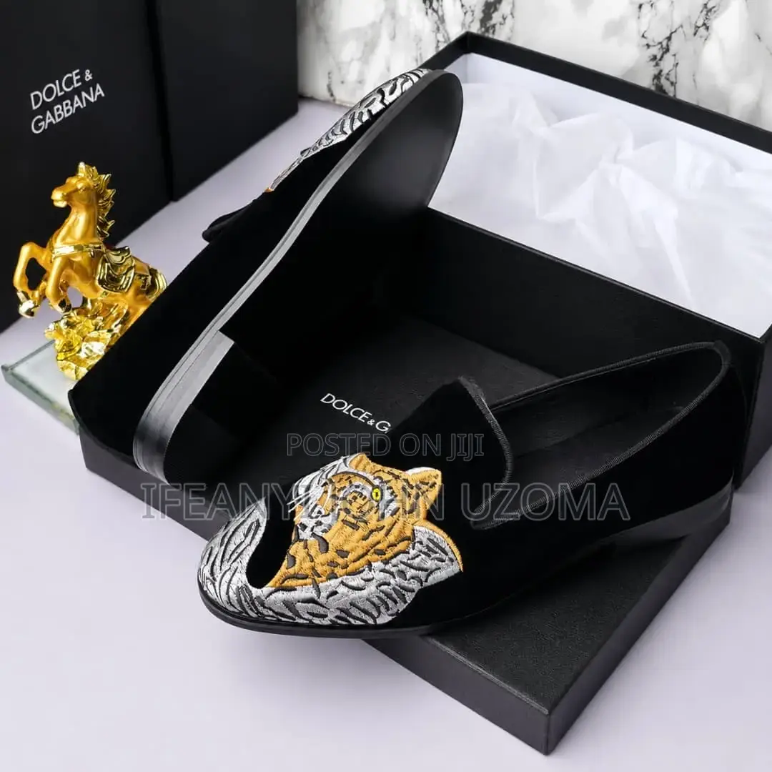 High Quality Luxury Shoe