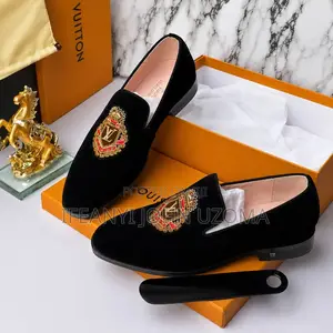 High Quality Luxury Shoe