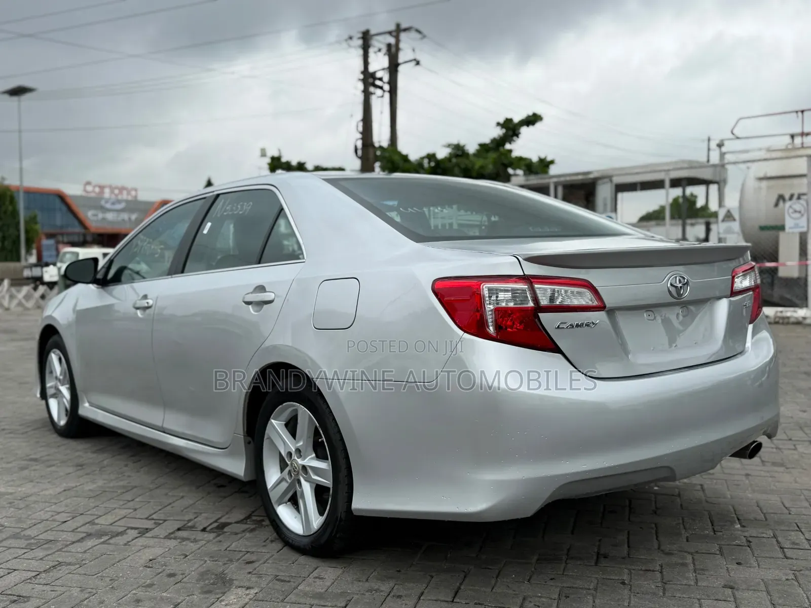 Toyota Camry 2012 Silver