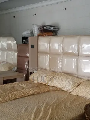 Complete Bed Frame With Gmfoam Mattress 6*6 8"