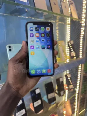 Apple iPhone 11 64 GB Black