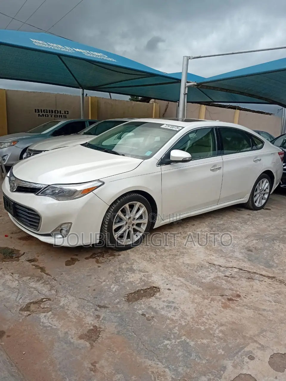 Toyota Avalon 2013 White