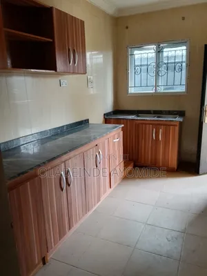 2bdrm Apartment in Awoyaya for rent