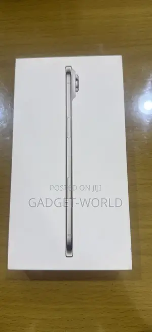 New Apple iPhone Air 1 TB Gold
