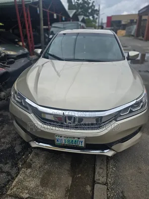Honda Accord 2012 Gold
