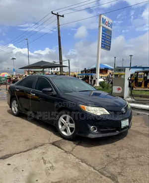 Toyota Camry 2012 Black