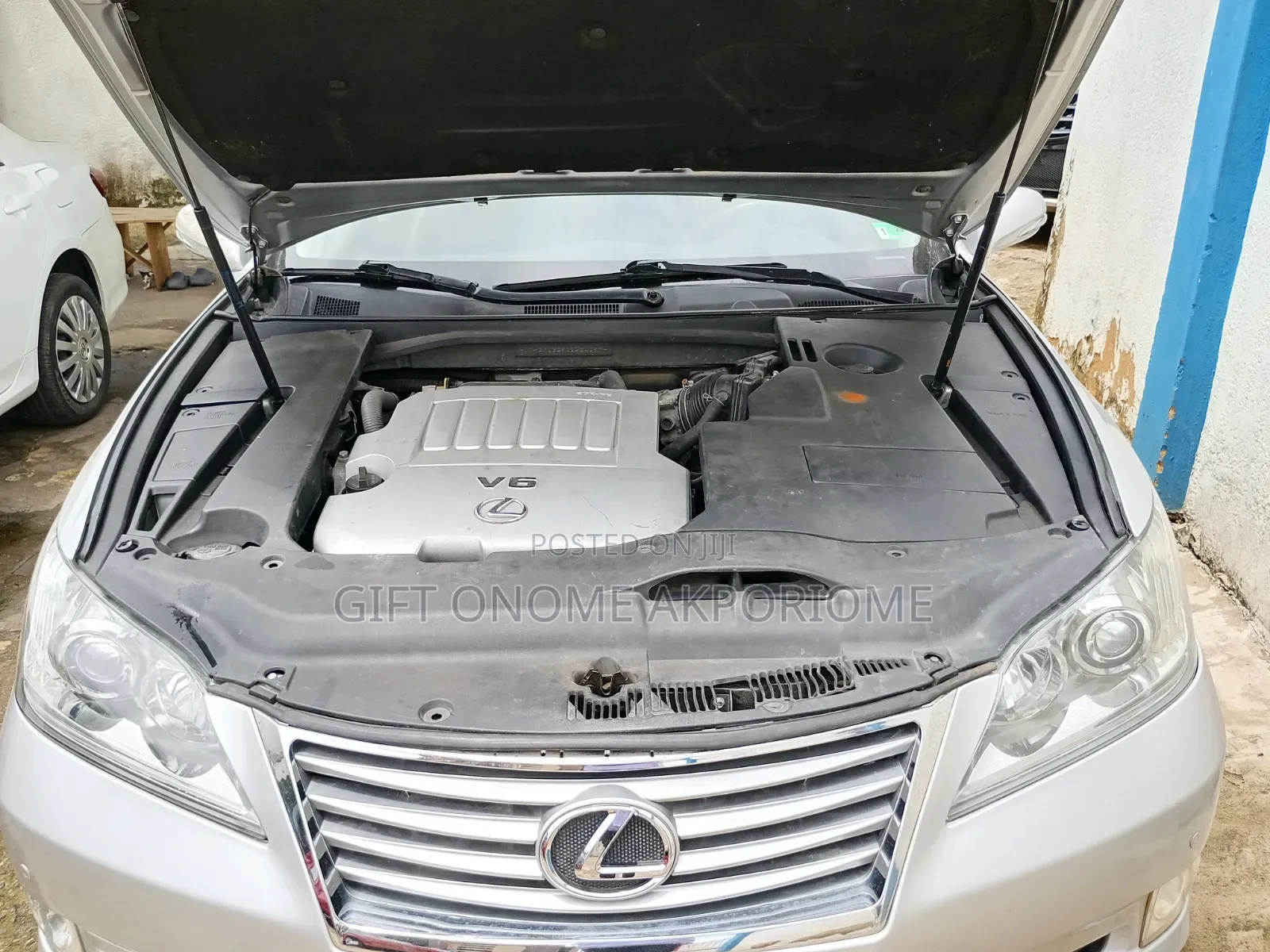 Lexus ES 2012 Silver