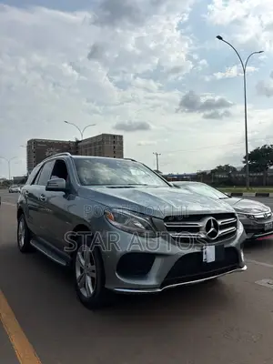 Mercedes-Benz GLE-Class 2016
