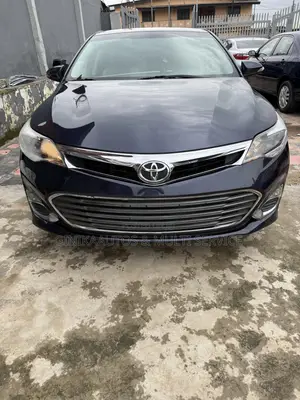 Toyota Avalon XLE 4dr Sedan (3.5L 6cyl 6A) 2014 Blue