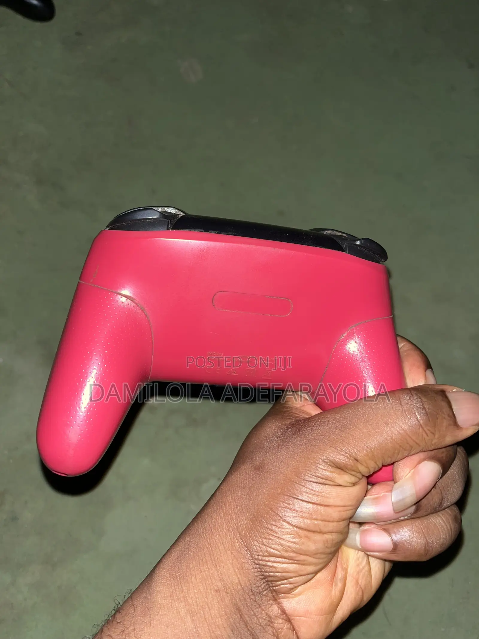 Used Nintendo Switch Pro Controller (Xenoblade Chronicles 2 Edition)