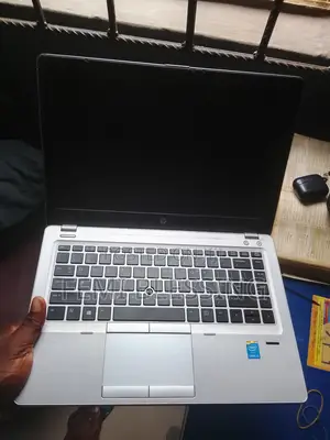 Laptop HP EliteBook Folio 9480M 8GB Intel Core i5 HDD 512GB