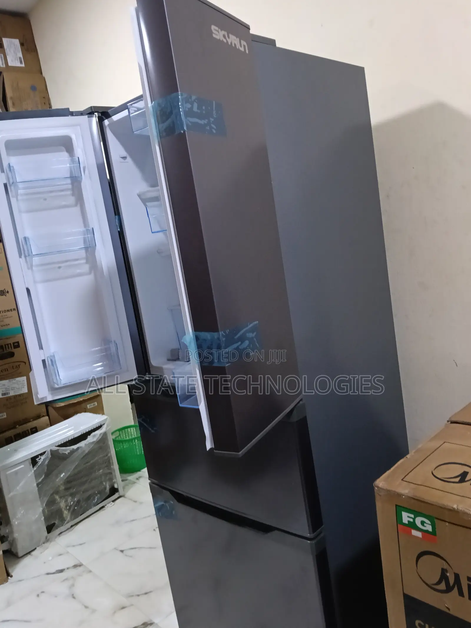 Energy Efficient Skyrun Refrigerator 300l