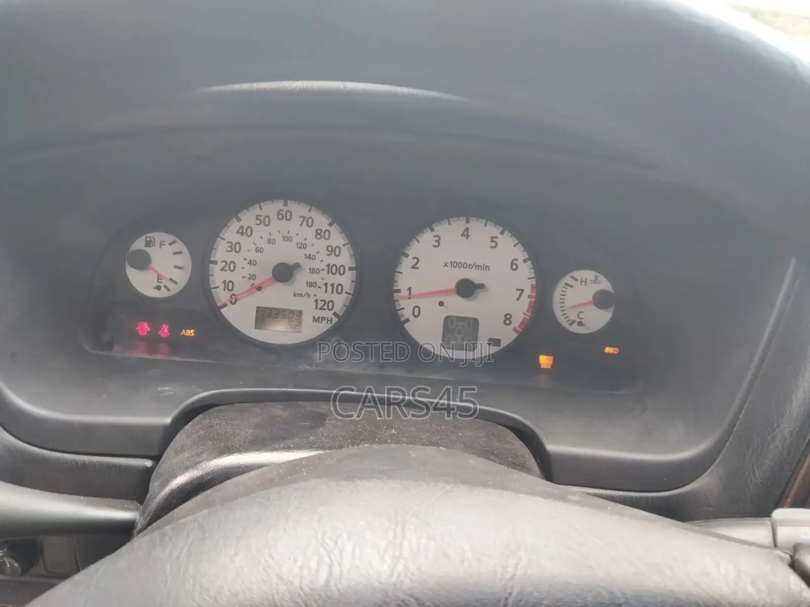 Nissan Pathfinder Automatic 2001 Gray